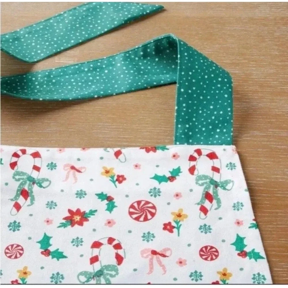 New! Pioneer Woman‎ Christmas Kitchen Apron 3-pc Gift Set Oven Mitt Potholder